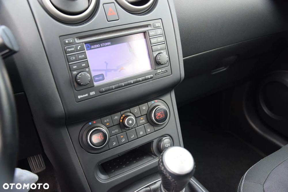 Nissan Qashqai 2.0 acenta - 15