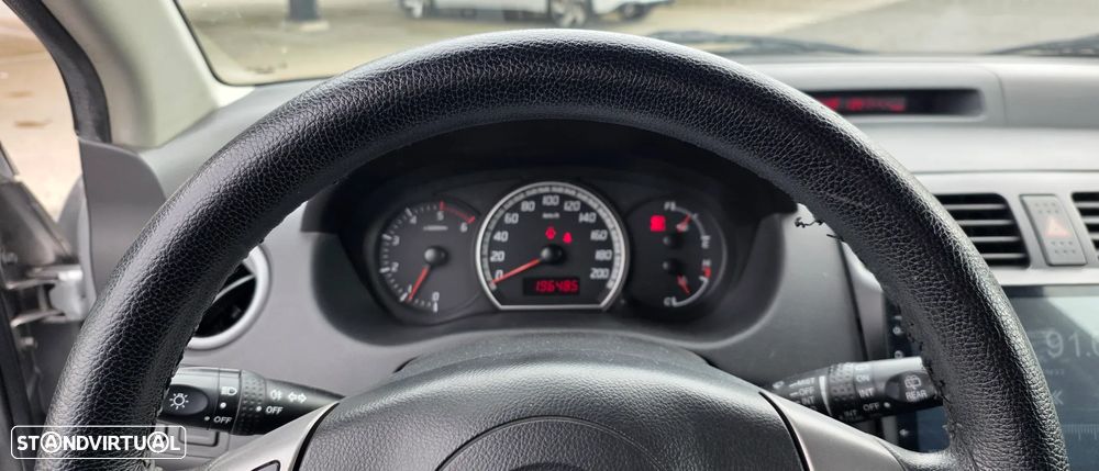 Suzuki Swift 1.3 DDiS GLX - 11