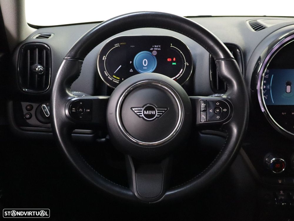 MINI Countryman Cooper SE ALL4 Auto - 10