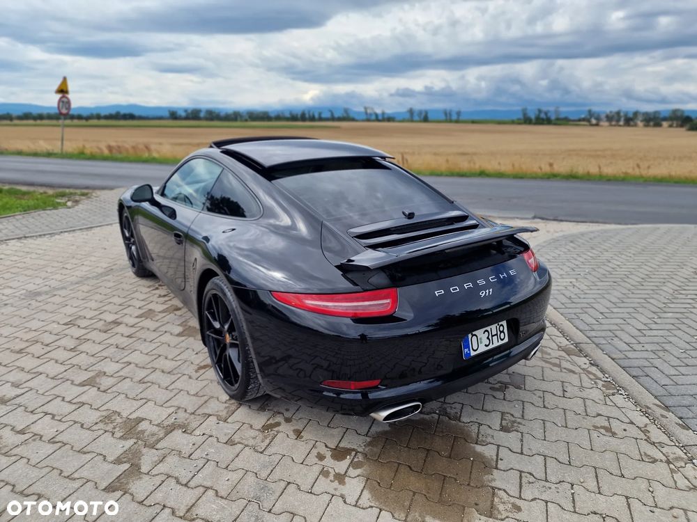 Porsche 911 Carrera Black Edition PDK - 15