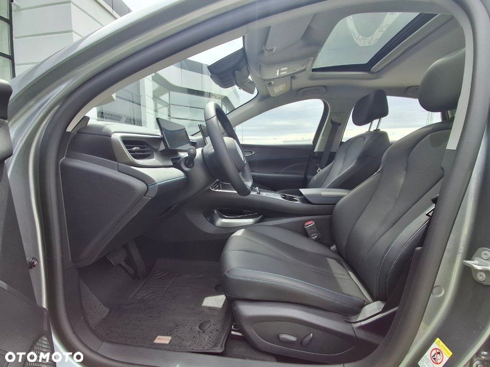 BYD Seal 5 - 6