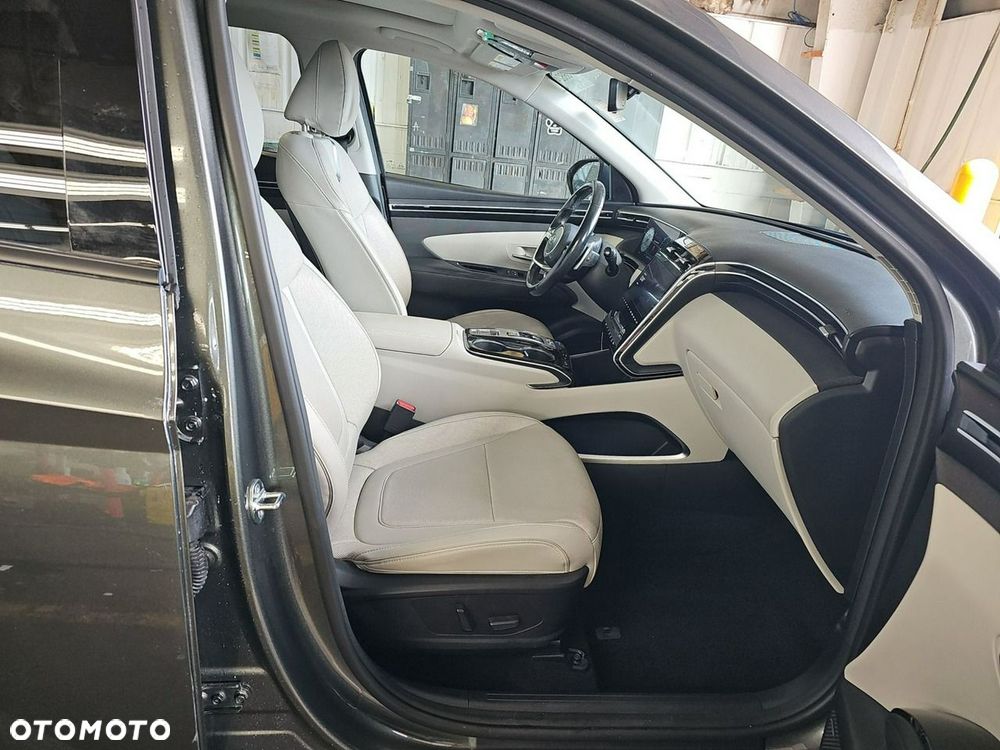 Hyundai Tucson - 6