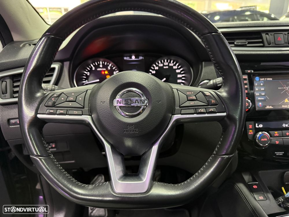 Nissan Qashqai 1.2 DIG-T N-Connecta Led - 16