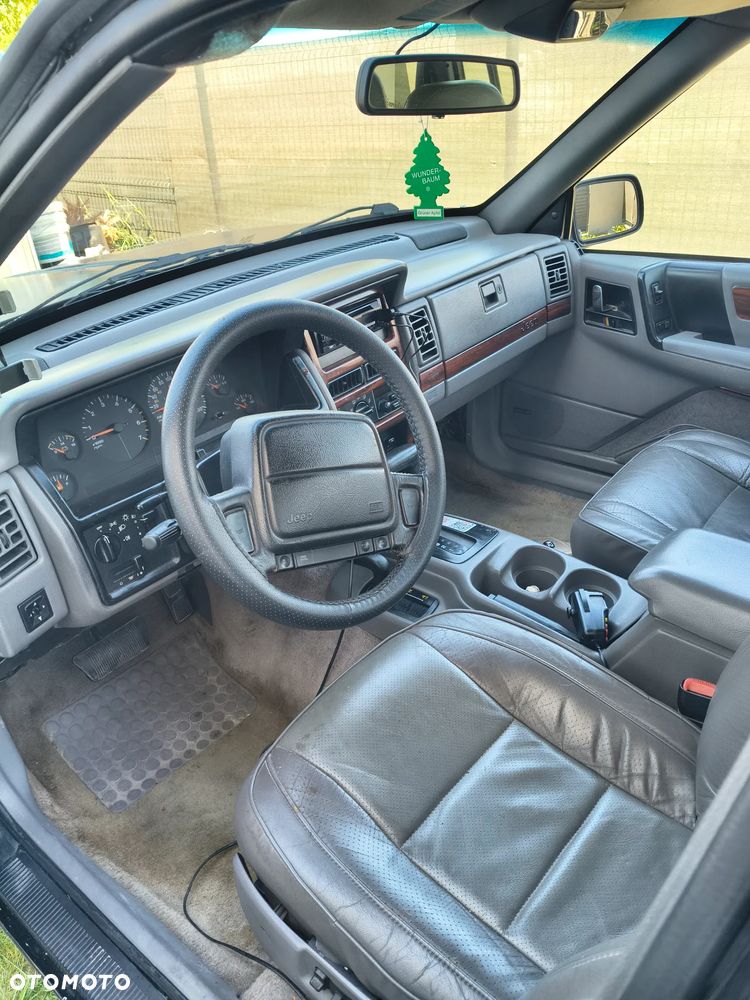 Jeep Grand Cherokee 5.2 Limited - 13