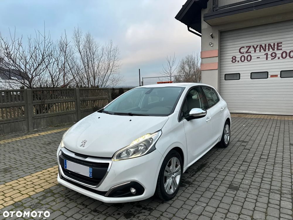 Peugeot 208 Blue-HDi 100 Stop&Start Style - 2