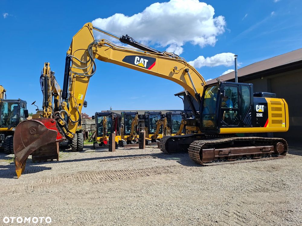 Caterpillar CAT 320 EL - 4