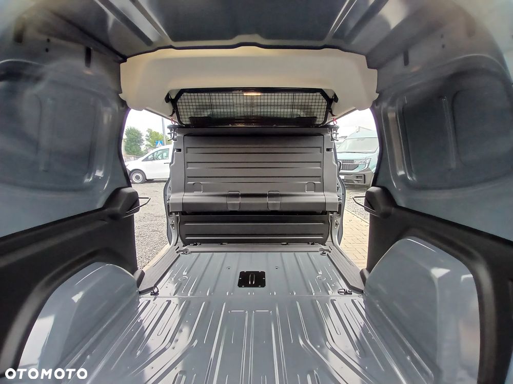 Renault Kangoo brygadówka - 19