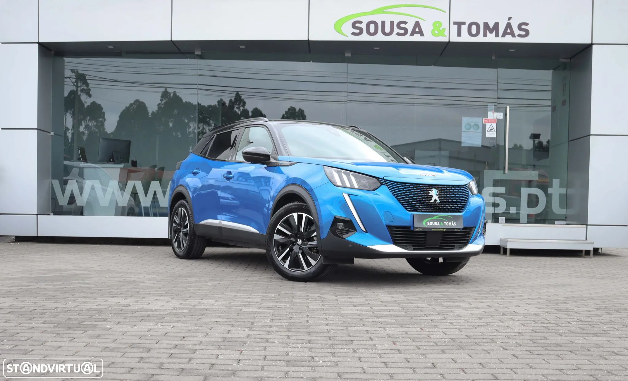 Peugeot e-2008 50 kWh GT Pack - 1