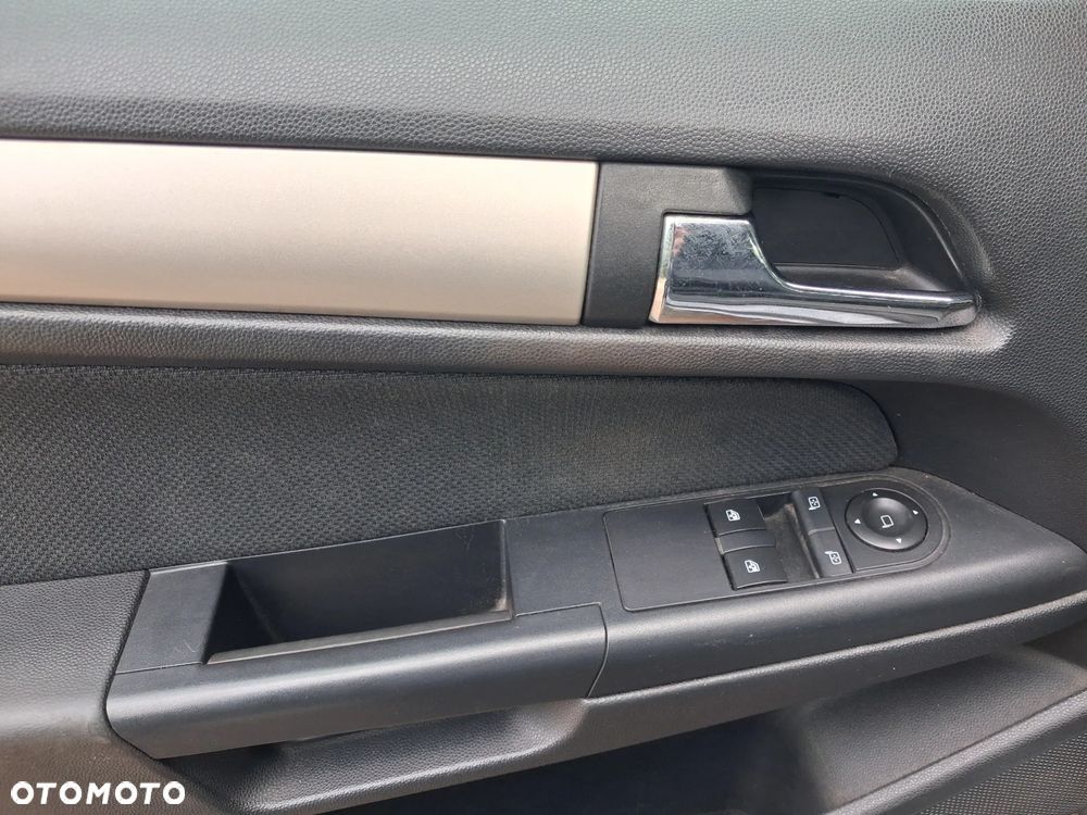 Opel Astra 1.3 CDTI 111 - 23