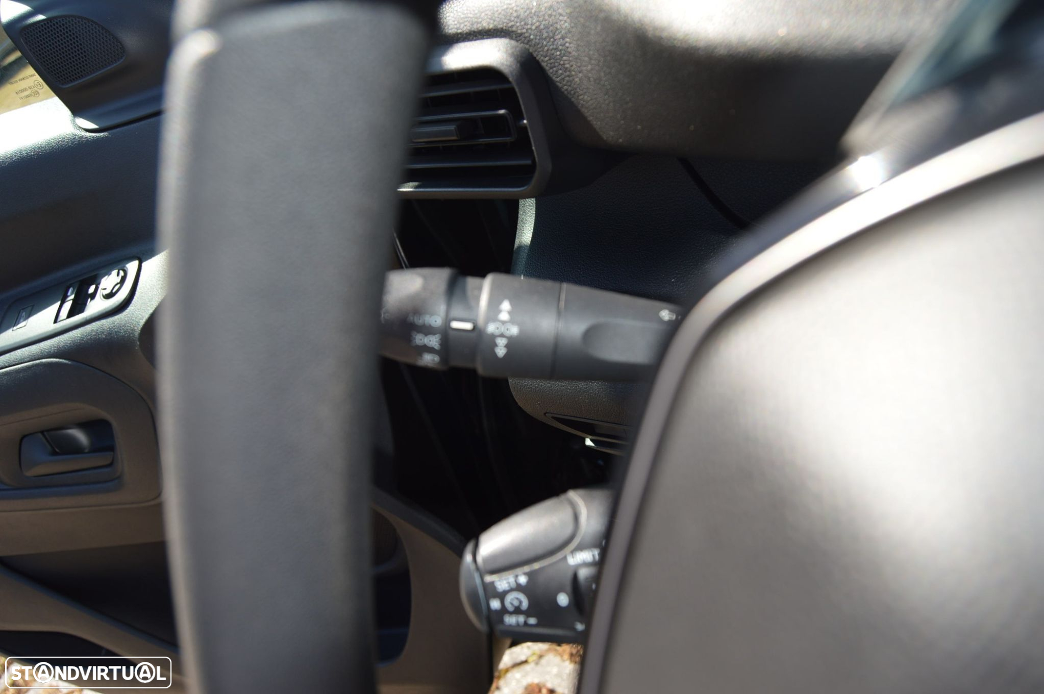Peugeot Partner 1,5 Bluehdi Asphalt Longa - 27