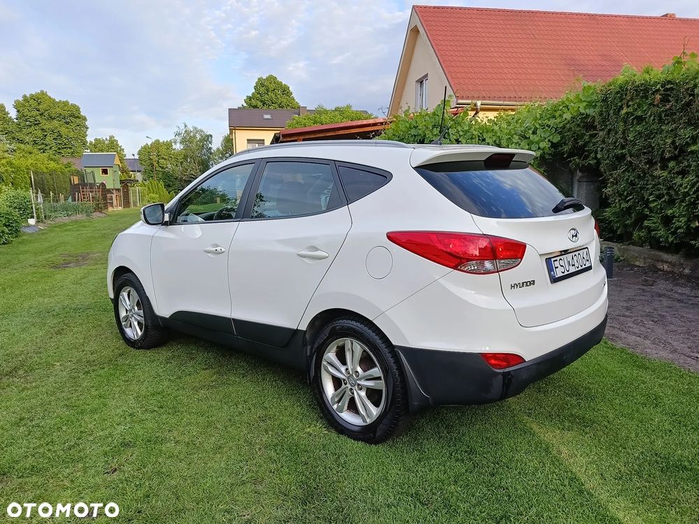 Hyundai ix35 2.0 4WD Premium - 3