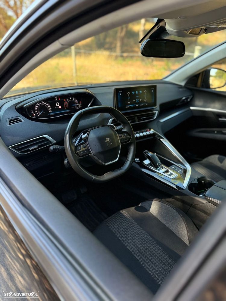Peugeot 3008 1.2 PureTech Allure Pack EAT8 - 8