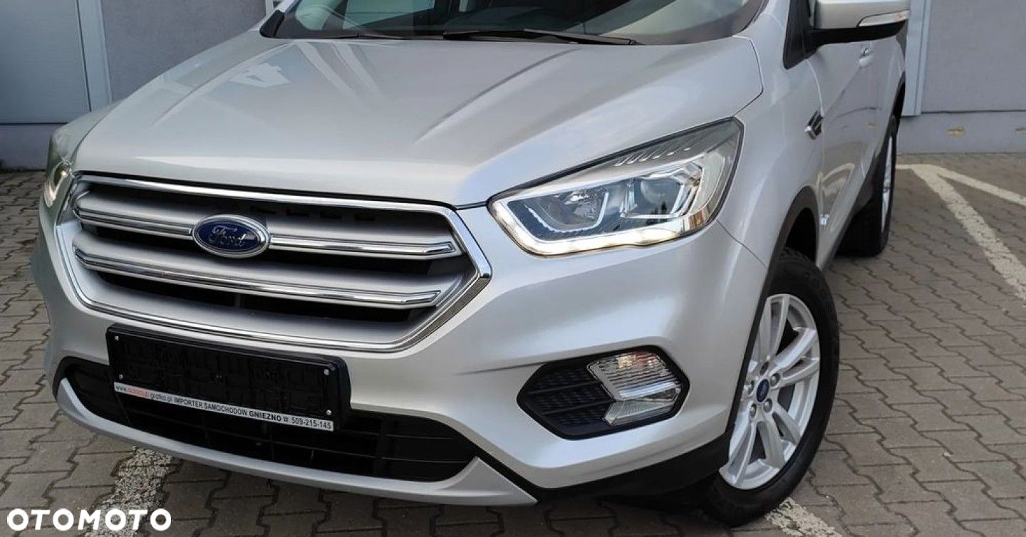 Ford Kuga - 33