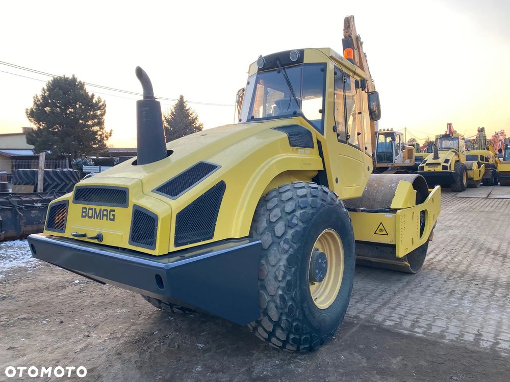 Bomag BW213DH-4, 2012 ROK, 5500 MTH, Z NIEMIEC, SUPER STAN - 5
