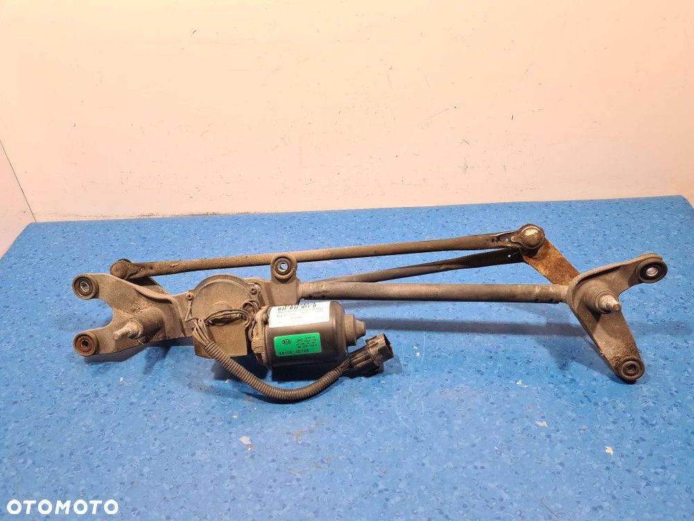 KIA SORENTO I MECHANIZM SILNICZEK WYCIERACZEK PRZÓD 98100-3E100 - 1