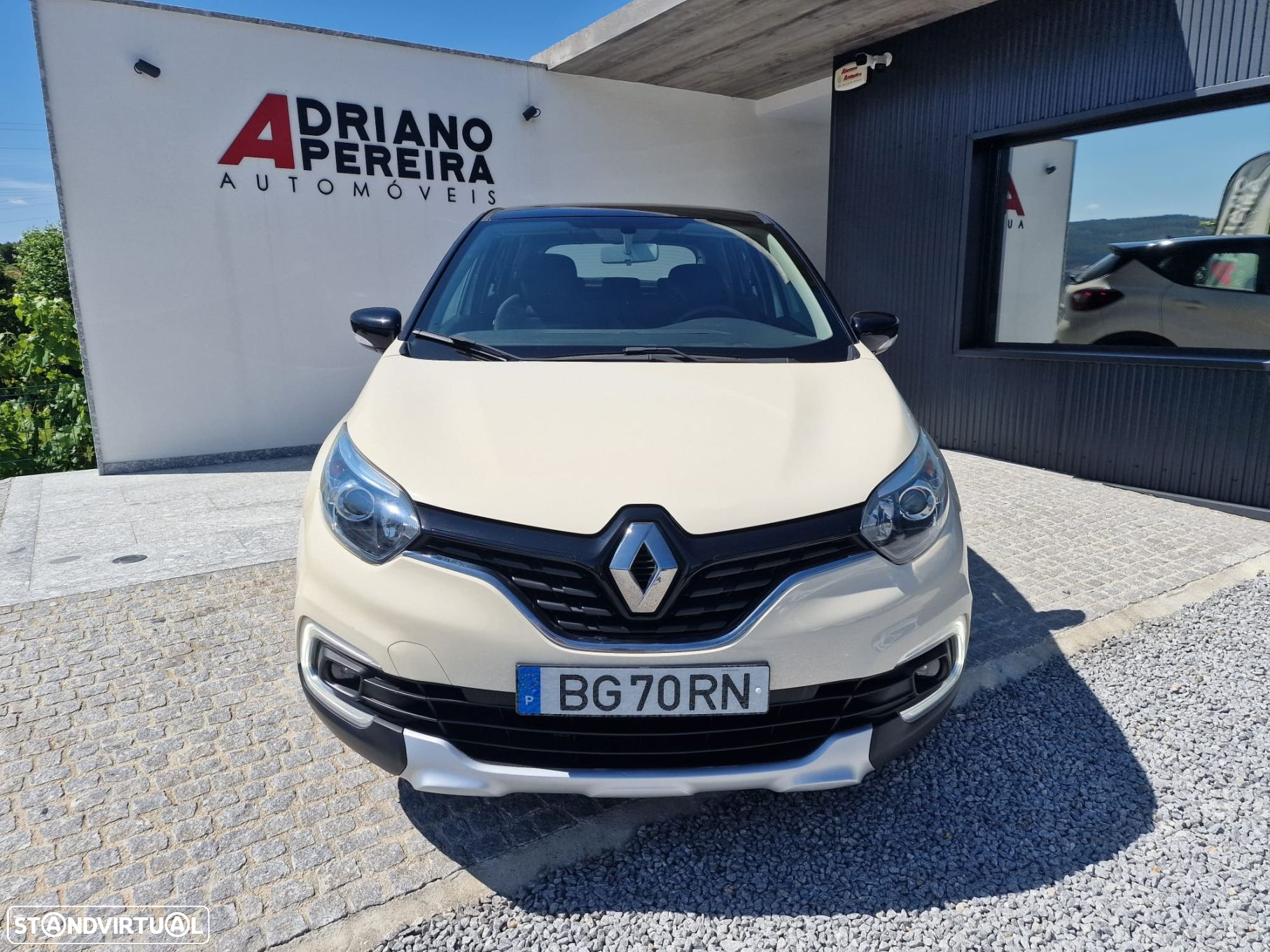 Renault Captur 1.5 dCi Exclusive - 12