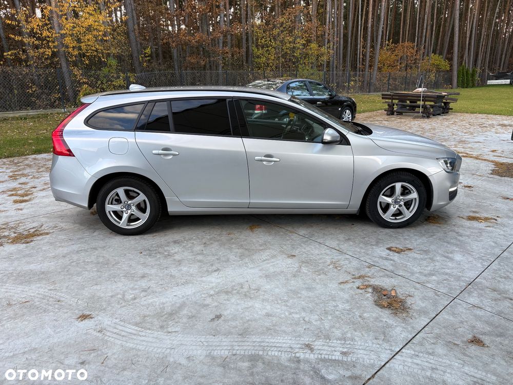 Volvo V60 ver-d3-geartronic - 4
