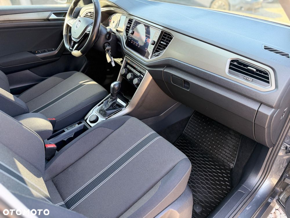 Volkswagen T-Roc 2.0 TDI SCR 4MOTION DSG ACTIVE - 17