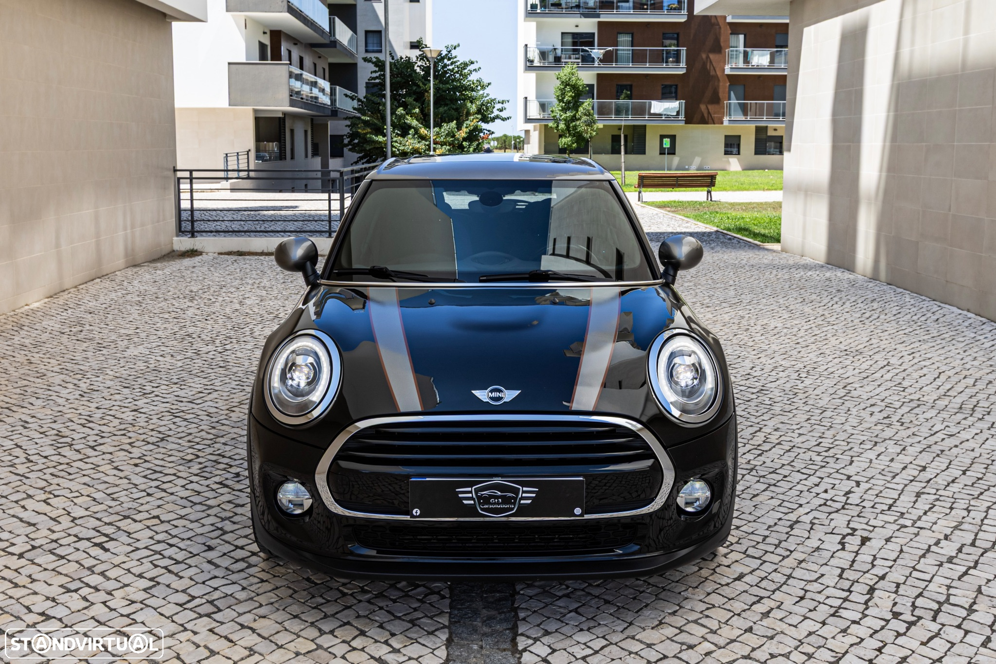 MINI 5 Portas Cooper Aut. Seven Chili - 2
