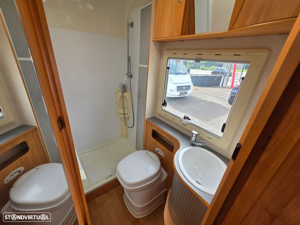 Adria Izola S687 SP 2.5 250cv - 19