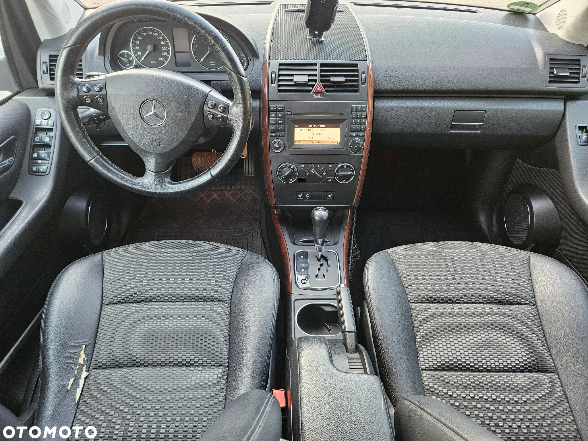 Mercedes-Benz Klasa A 180 CDI Autotronic Elegance DPF - 6