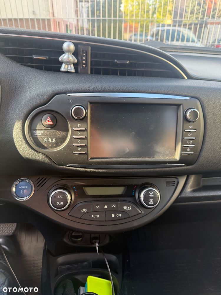 Toyota Yaris - 5