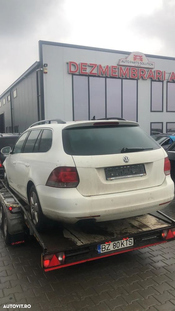 Dezmembram Volkswagen Golf 6 1.6 TDI an fabr. 2011 - 2