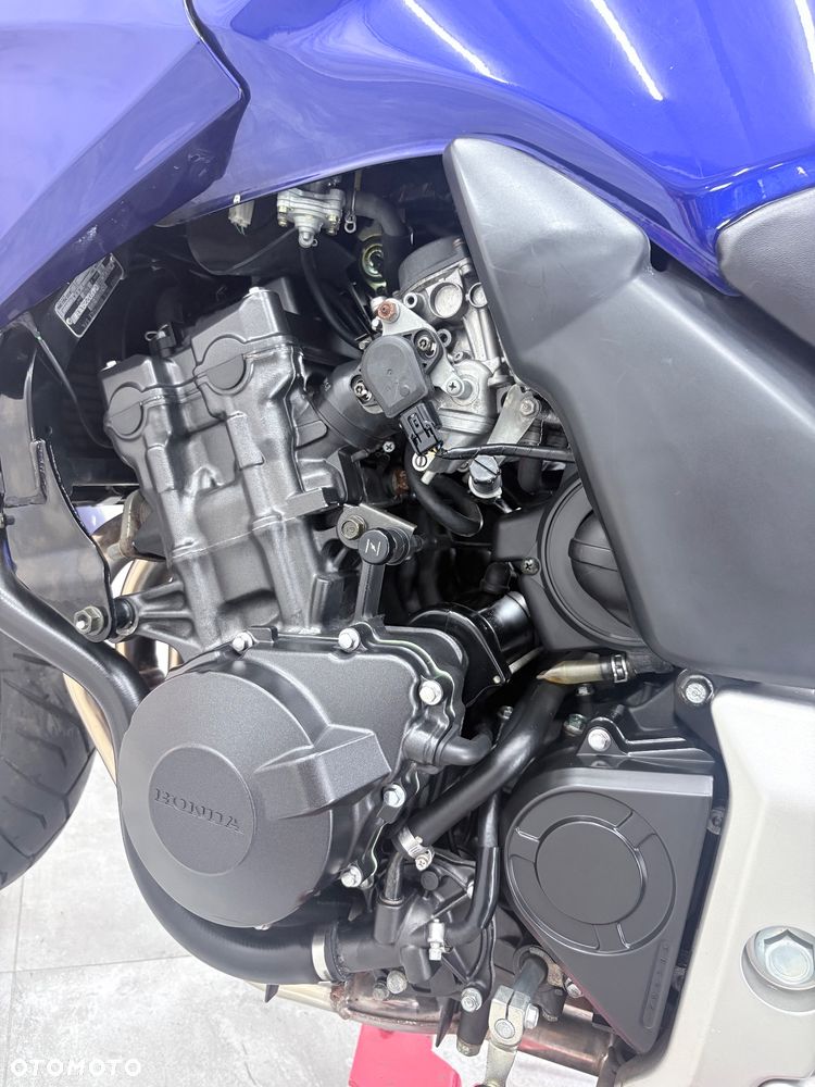 Honda CBF - 14