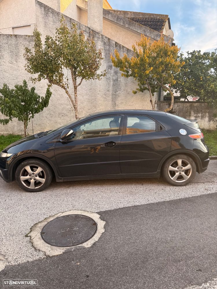 Honda Civic 1.4 Comfort - 4