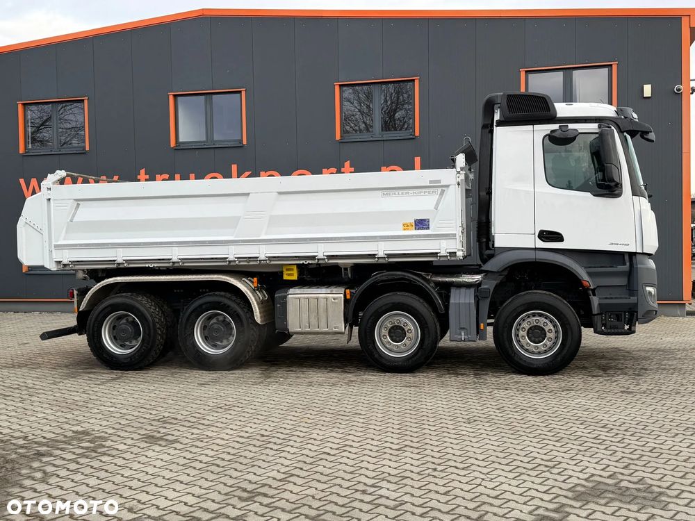 Mercedes-Benz AROCS 3548 8x4 WYWROTKA TRÓJSTRONNA Z BORDMATIKIEM - 4