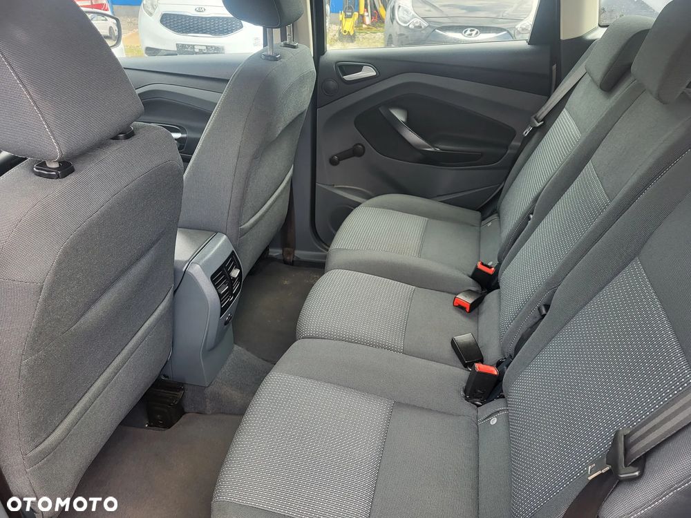 Ford C-MAX 1.6 Ti-VCT SYNC Edition - 17