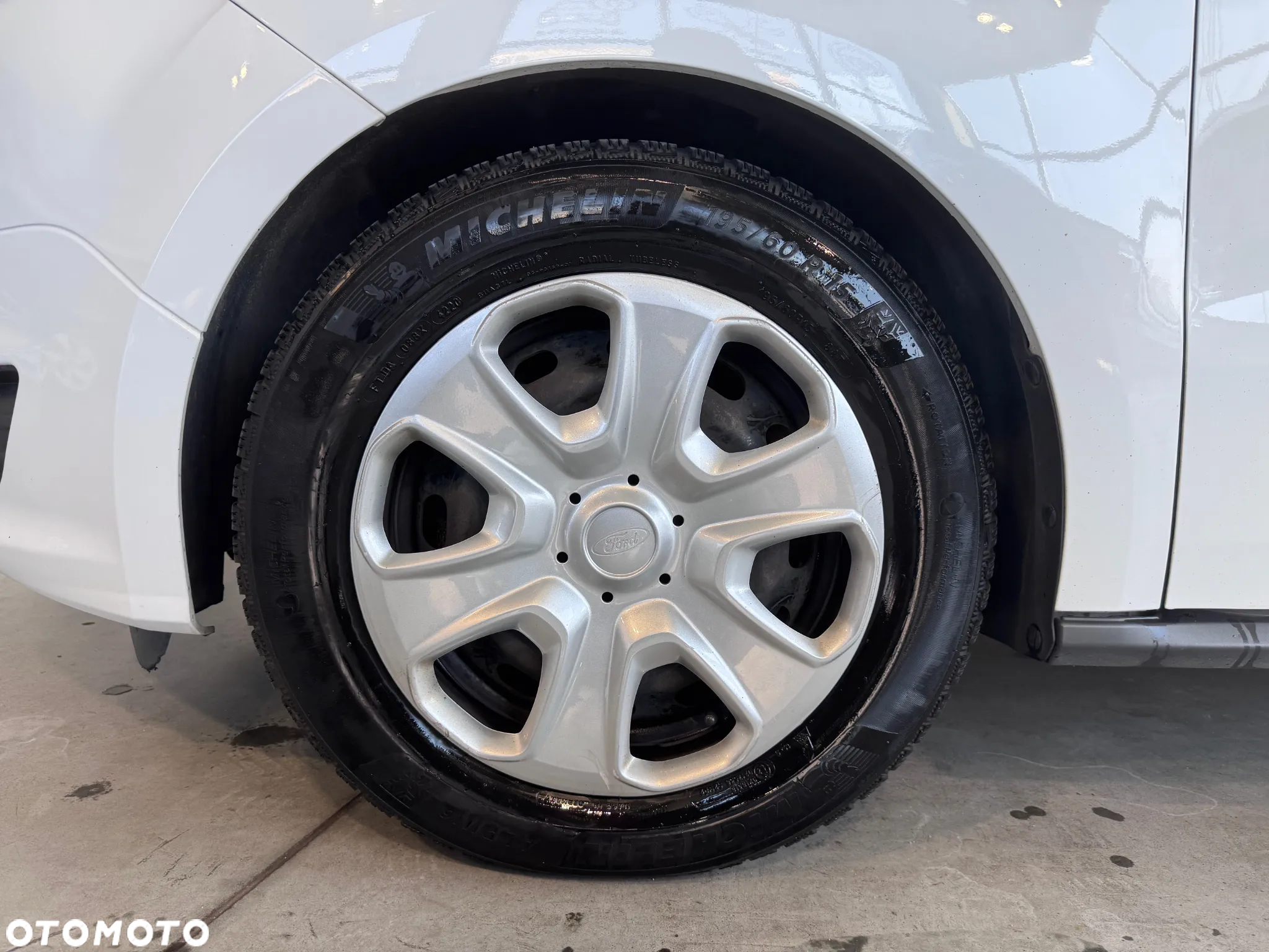 Ford Tourneo Courier 1.5 TDCi Trend - 9