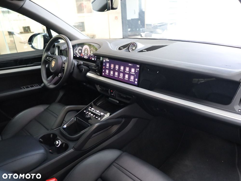 Porsche Cayenne - 9