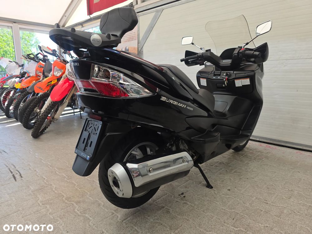 Suzuki Burgman - 19