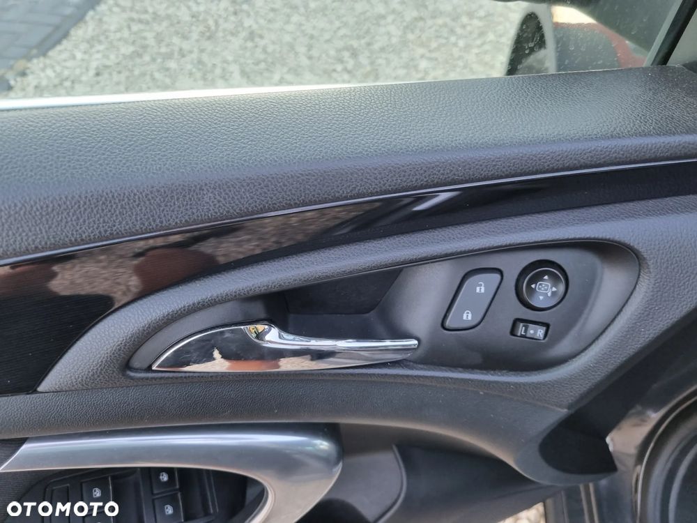 Opel Insignia 2.0 CDTI EcoFLEX Start/Stop Edition - 14