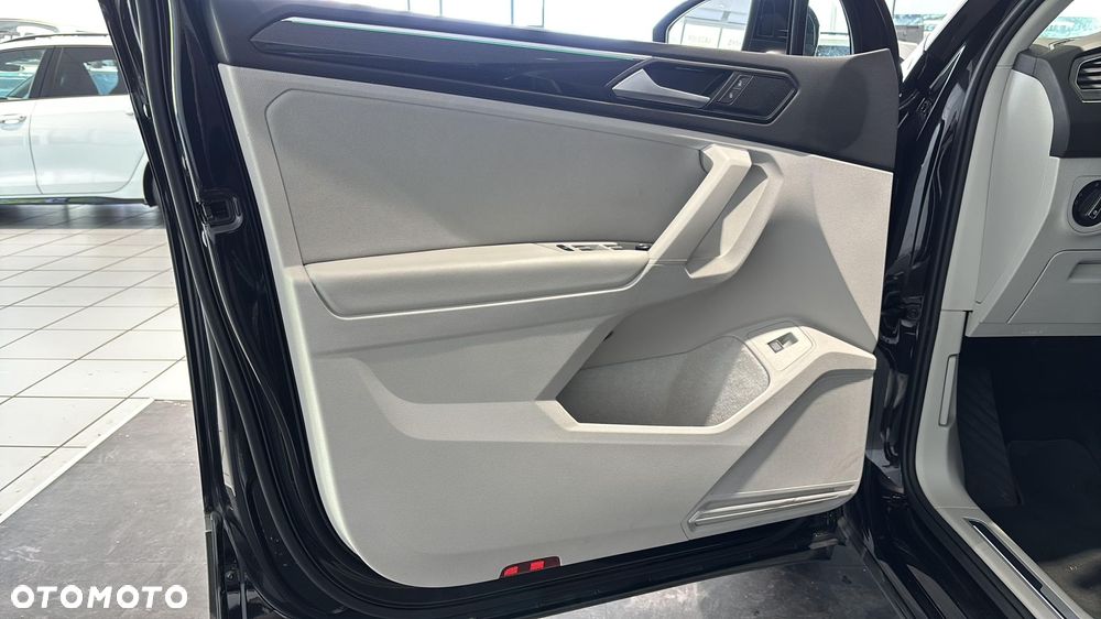 Volkswagen Tiguan 2.0 TDI SCR Elegance DSG - 10