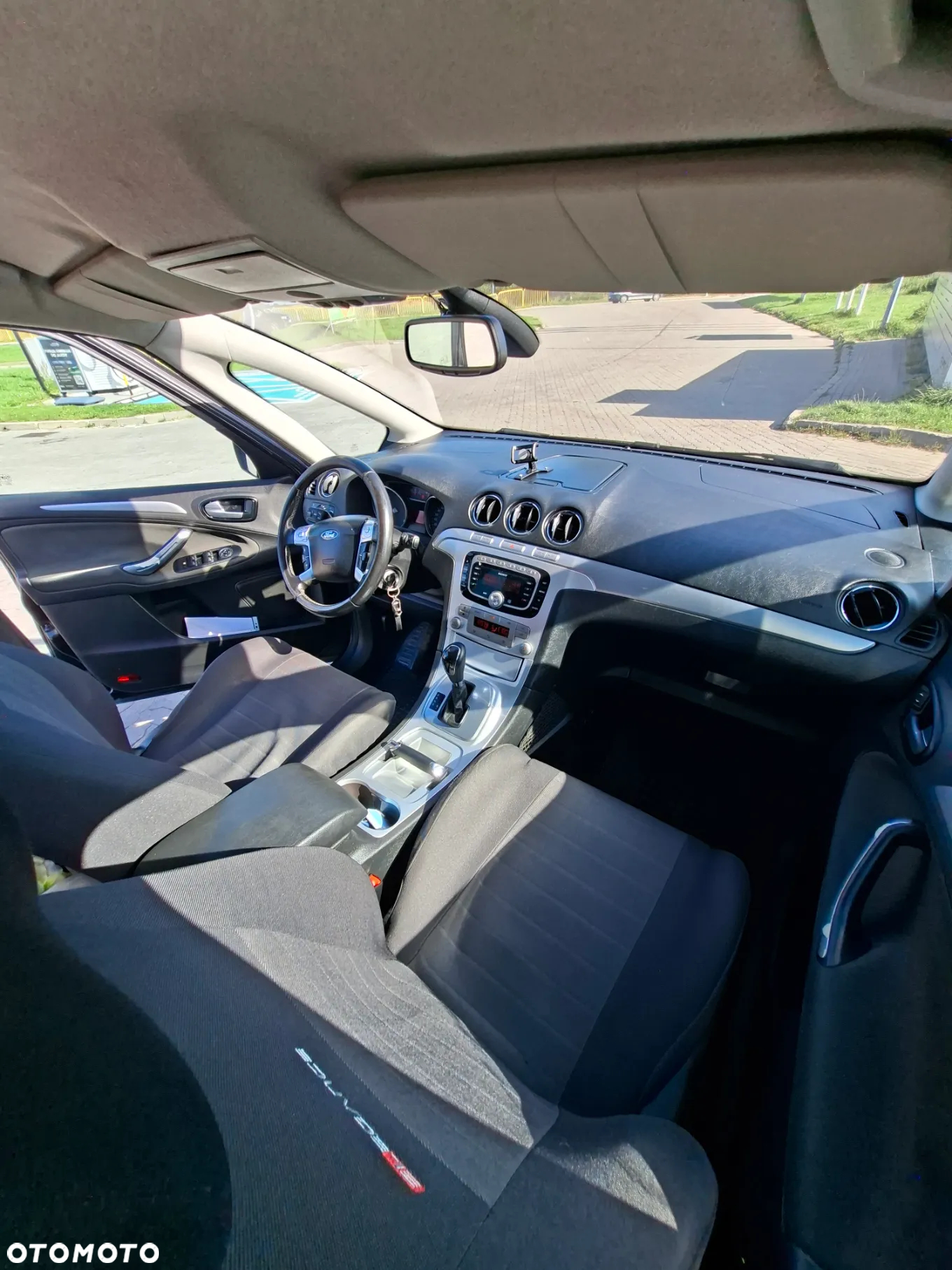 Ford S-Max - 9