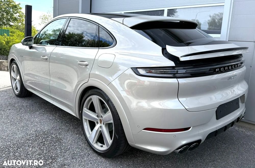 Porsche Cayenne Coupe E-Hybrid