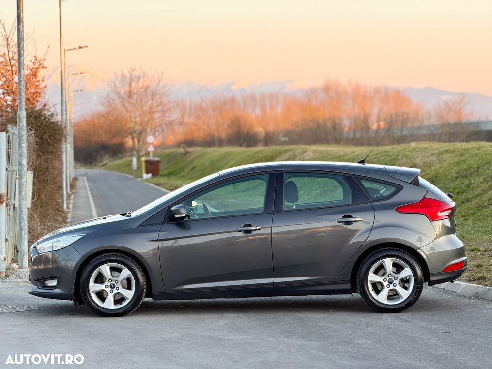Ford Focus 1.5 TDCi DPF Start-Stopp-System COOL&CONNECT - 2