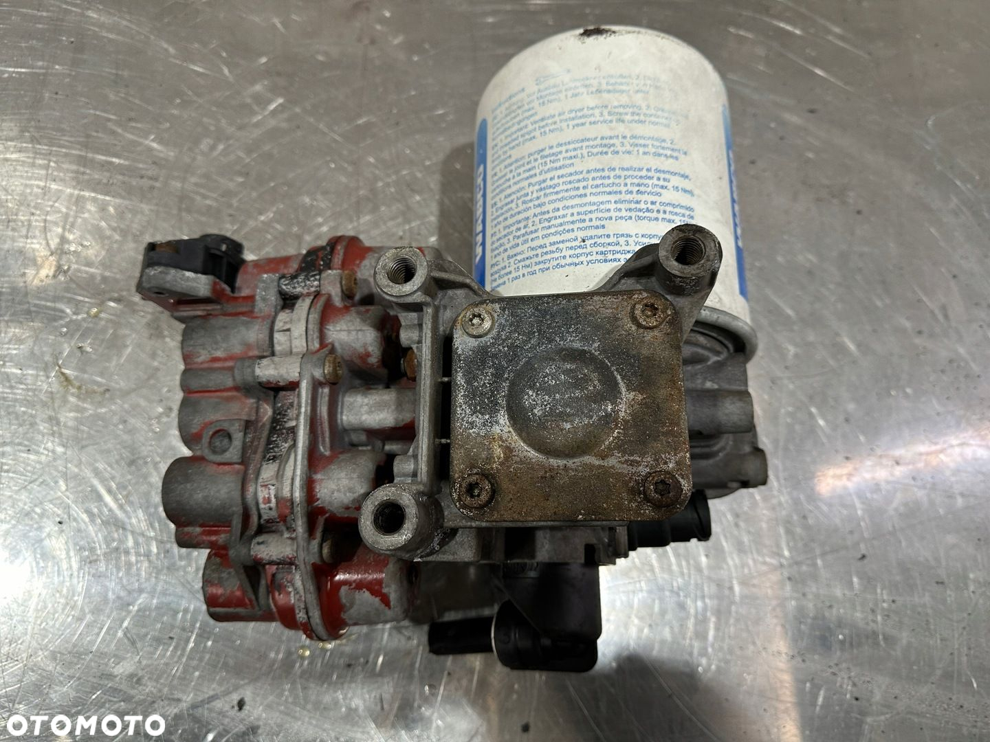 Osuszacz Powietrza Zawór Iveco Stralis K043830 K040604 K001455 5801414923 - 2
