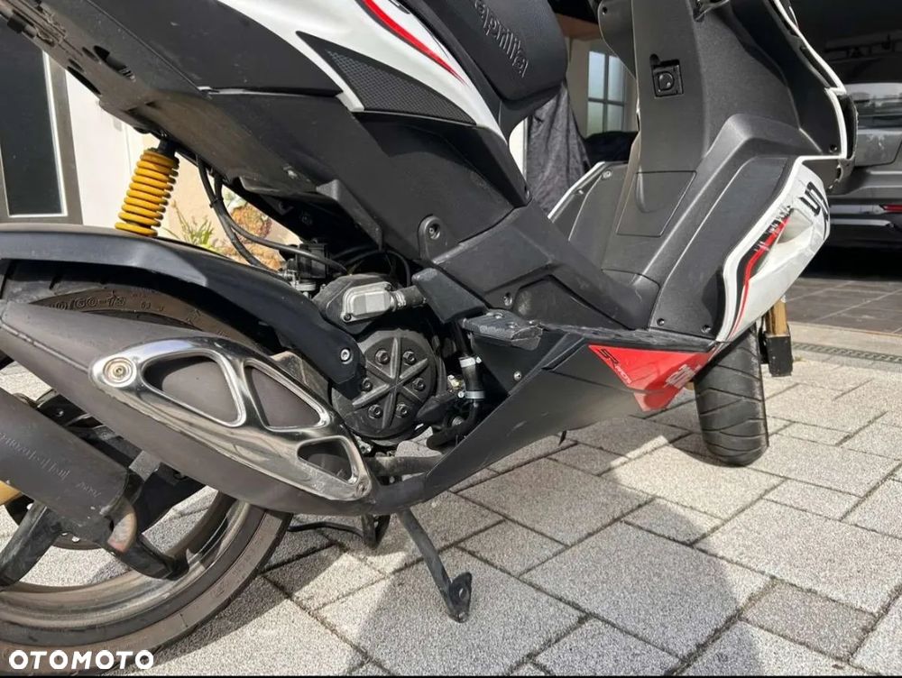 Aprilia SR - 3