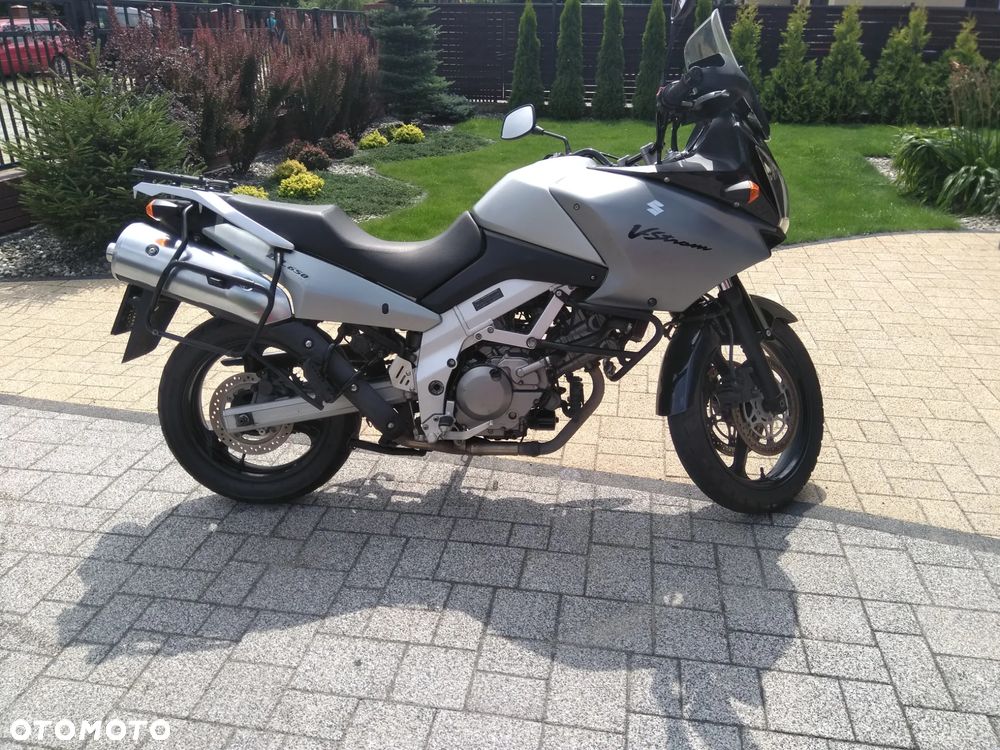 Suzuki V-STROM - 5