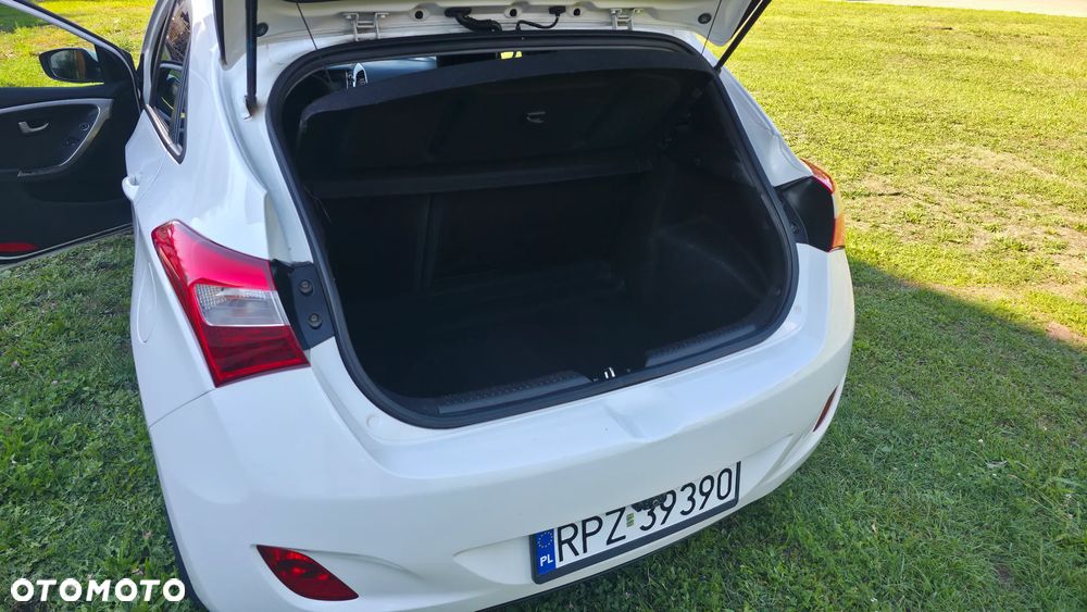 Hyundai i30 1.4 Classic - 15