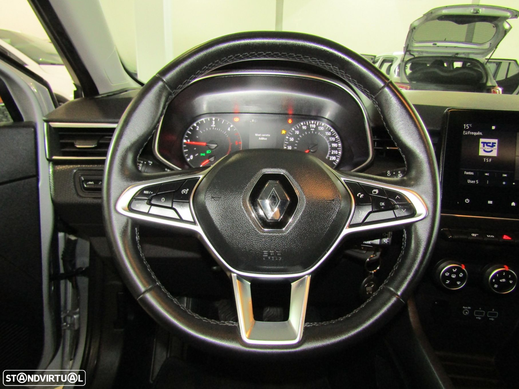 Renault Clio 1.5 Blue dCi Intens - 10