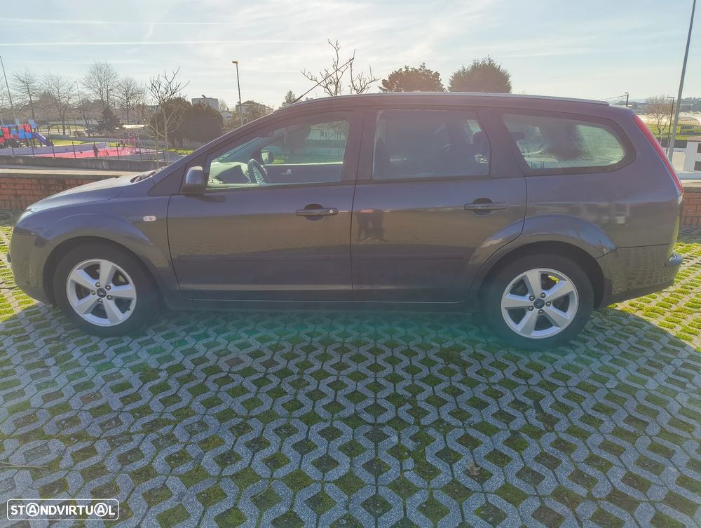 Ford Focus SW 1.4 Trend - 5