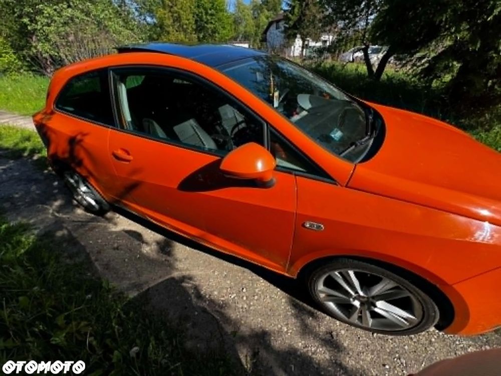 Seat Ibiza SC 1.6 16V Sport - 6