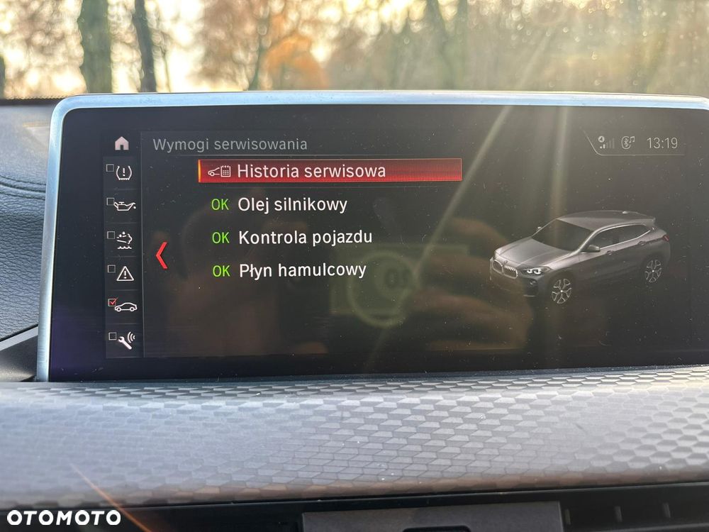 BMW X2 sDrive18d Edition M Mesh - 18