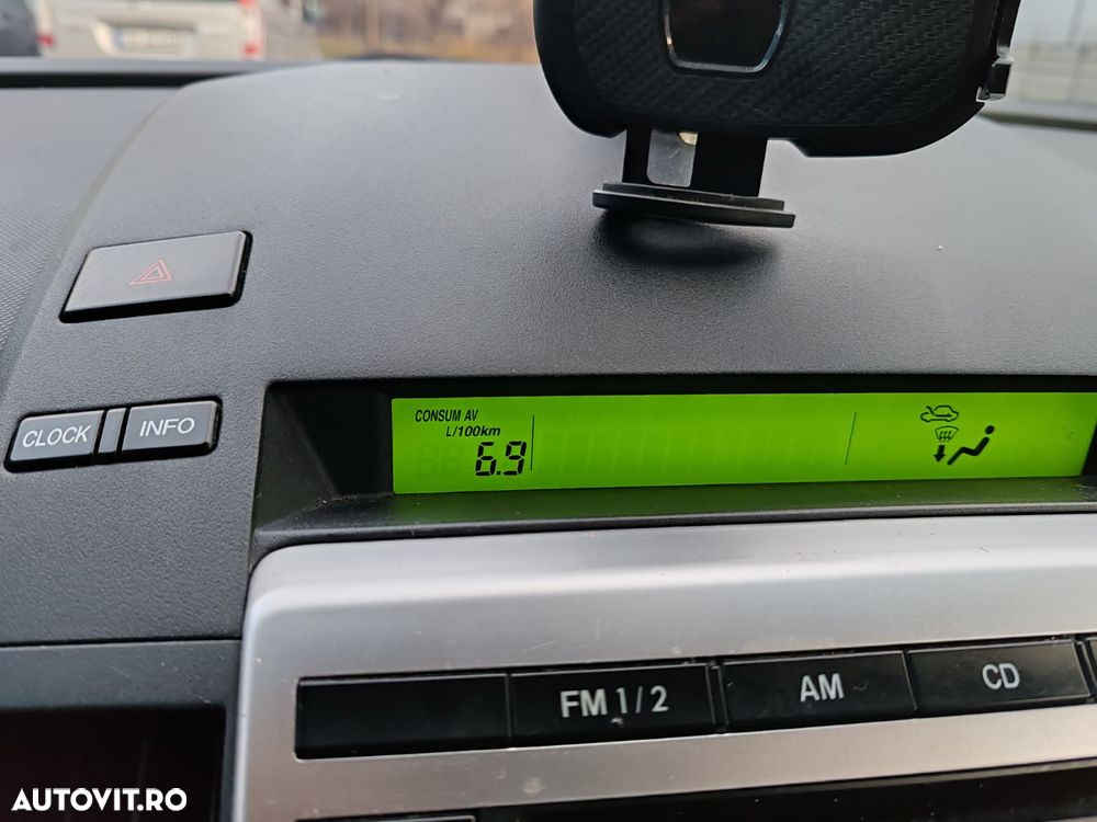 Mazda 5 CD143 GTA - 30