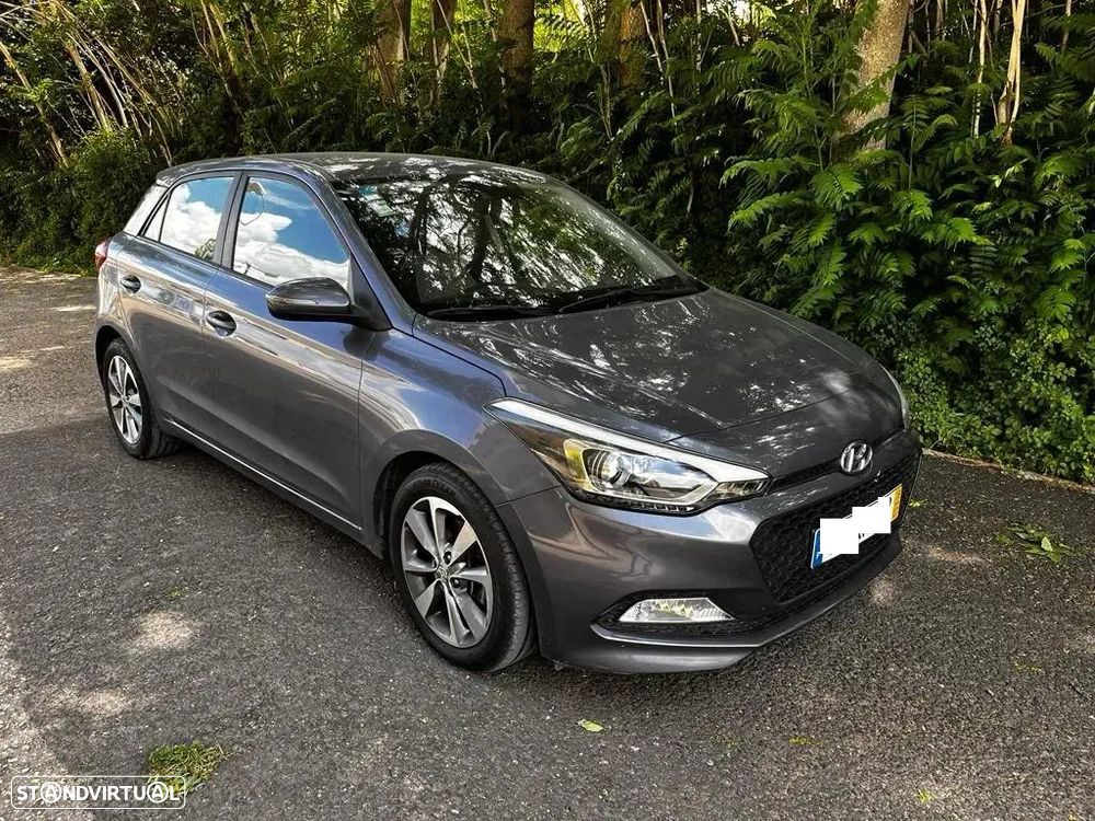 Hyundai i20 1.1 CRDi Access+Bluetooth - 1