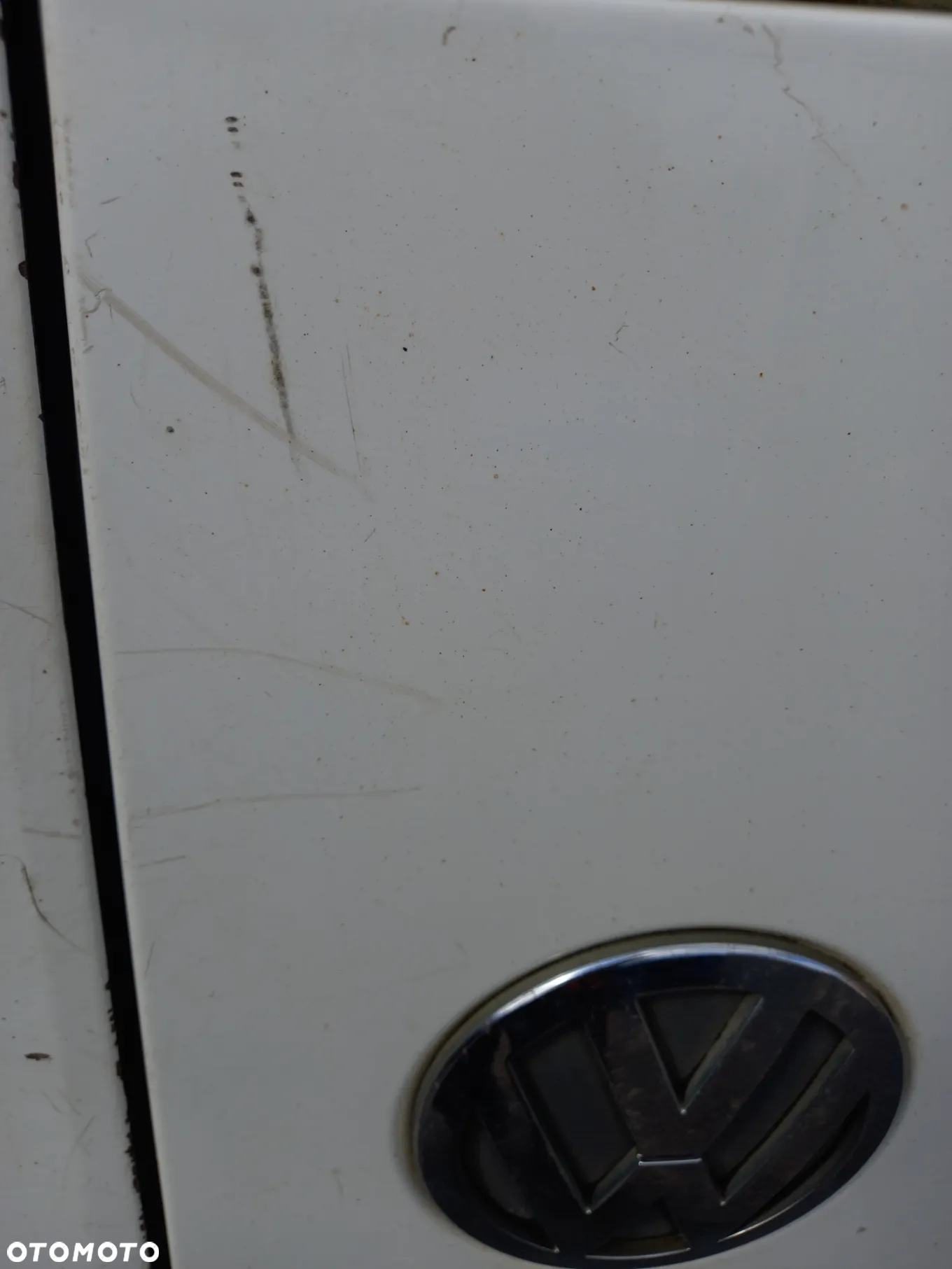 VW CADDY III DRZWI PRAWY TYŁ PRAWE TYLNE Z KLAPY BAGAŻNIKA KLAPA 902 - 8